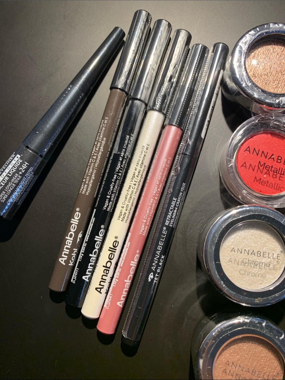 Annabelle lot of Women Makeup Set — Pink, Brown, Red & Neutral Shades - Picture 4 of 6